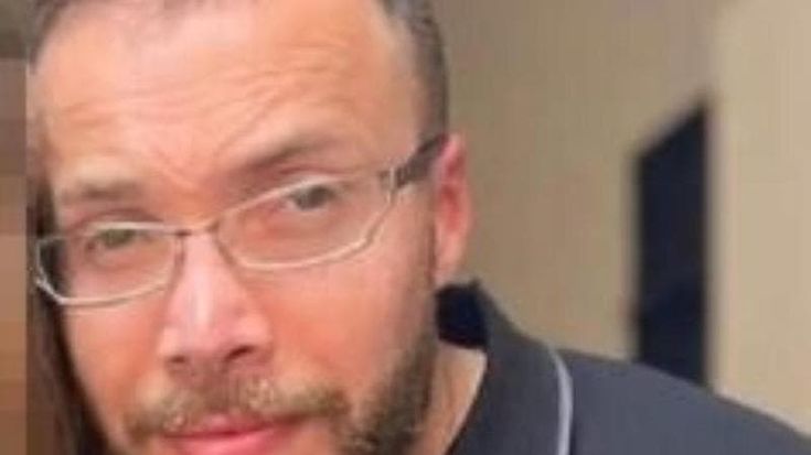 Dal banco di frutta e verdura ai porno su Only Fans: “Troppe tasse, non tiravo più avanti. Ora faccio yoga hard”