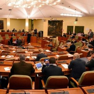 Per la zuffa nell'aula della Regione condannati a una multa due consiglieri