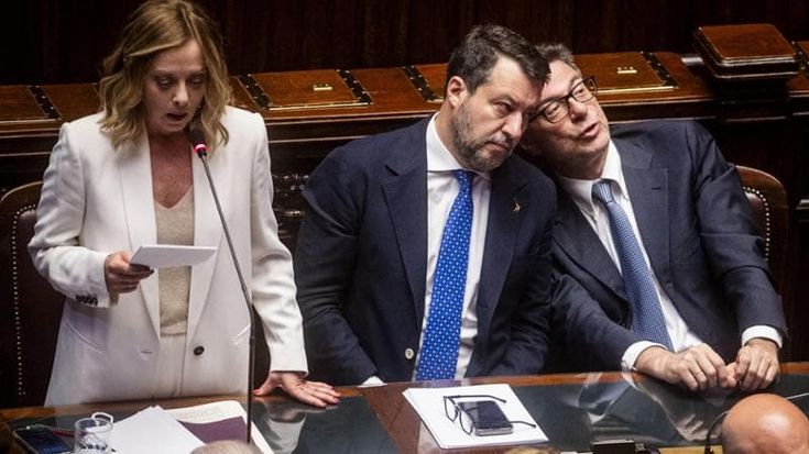 Manovra, vertice sulle coperture. Blitz della Lega: tagliare il canone Rai