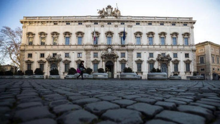 Diffamazione, Consulta: no al carcere obbligatorio per i giornalisti