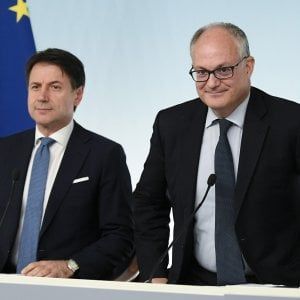 I dati Usa trascinano giù le Borse. Lo spread risale sul finale