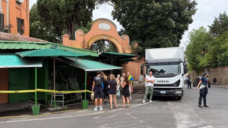 Chiosco Piccirillo, sequestrato ai Parioli lo storico fioraio: “Hanno messo i sigilli all’improvviso”