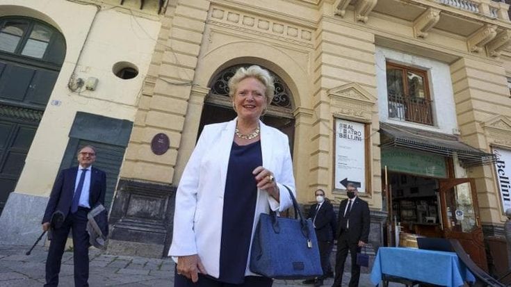 La principessa Beatrice di Borbone accolta con tutti gli onori ad Altamura. Insorgono le associazioni: “Offesi i martiri che cacciarono i tiranni”