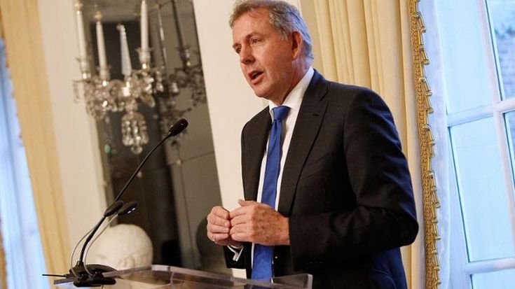 Darroch: “Sugli asset russi prima si agisce meglio è, la confisca può essere una leva”
