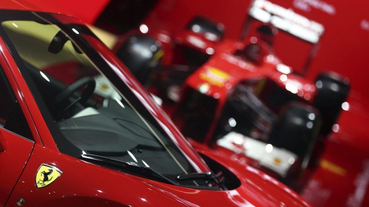 Ferrari, pronta a vendere più di 10mila vetture