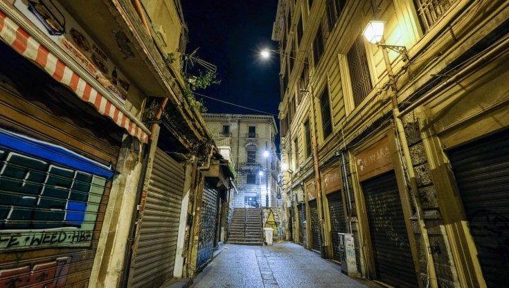 Negozi, vigilia di lockdown a Palermo: "Colpiti dagli incoscienti"