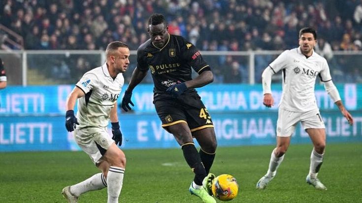 Balotelli, veleno su Vieira: “Dio vede e provvede. Adesso persone che amano veramente il Genoa”