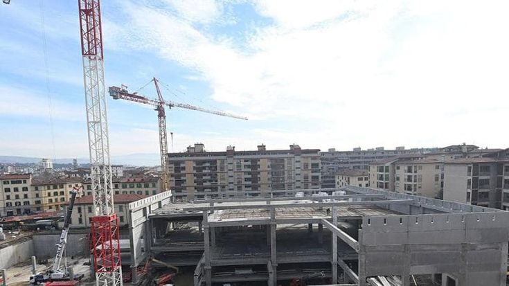 Cantiere Esselunga, finite le 5 autopsie. “Ora riposino in pace”