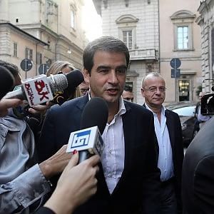  Fitto in extremis: "Uniti per battere Emiliano"