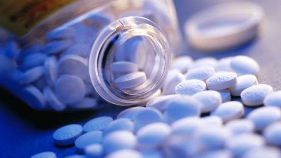 Tivoli, ricette false per comprare farmaci vietati e rivenderli: arrestato infermiere Asl