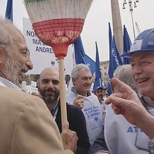 Niente forconi ma tanta rabbia artigiani e commercianti in piazza &ldquo;Basta, le tasse ci uccidono&rdquo;