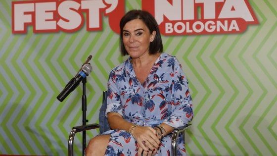 Gualmini fa un passo avanti e consulta i big del partito: "Ho una visione per Bologna" 