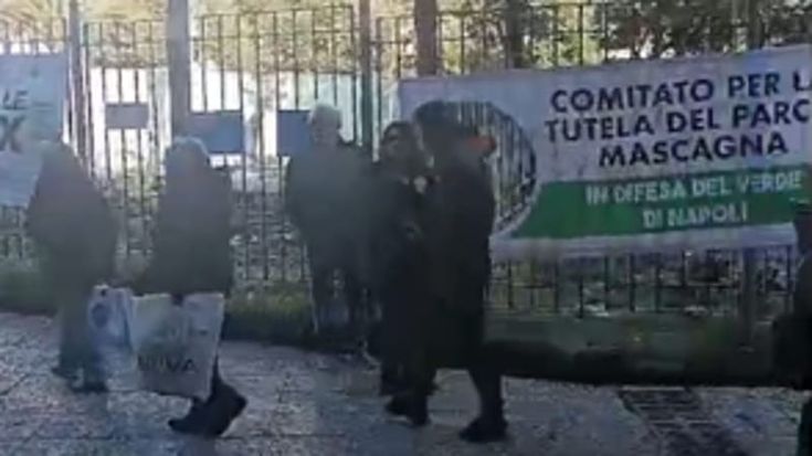 Parco Mascagna, la protesta per il verde negato. “I 100 giorni sono scaduti”