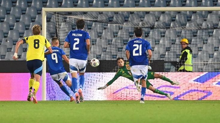 Under 21, l’Italia trascinata da Pisilli travolge la Svezia 4-0. Camarda nella storia