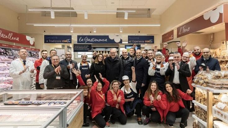 Da piccola bottega di paese ai supermercati della Conad, la lunga volata della Signo