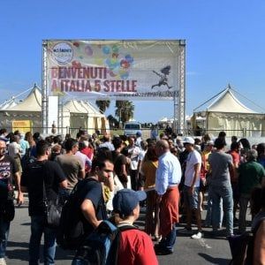 Roma, al IX municipio consiglio e commissioni fermi per la festa del M5S