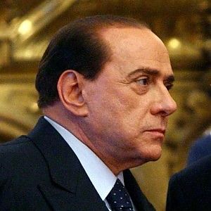 E' polemica sul no all'espatrio di Berlusconi. Csm tutela le toghe: "Inaccettabili delegittimazioni"