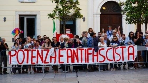 Potenza, a Lavello comizio di Forza Nuova. L'Anpi: "Partito neofascista, si rispetti la legge" 