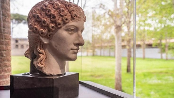 Essere donna nell’antica Pompei, tra libertà e limitazioni: il convegno in auditorium