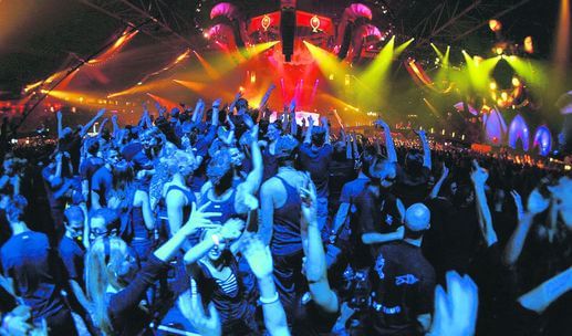 Non solo dj, in discoteca arrivano  gli operatori video per la sicurezza