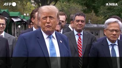 Usa, Trump cambia nome all'Intelligenza Artificiale: "Si chiamerà Super Intelligenza"