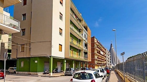 Siracusa, insulti razzisti e minacce a un ragazzo africano