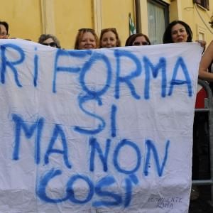Scuola: ok Camera al ddl. Garante scioperi: "Escluso blocco scrutini esami"