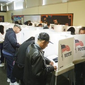 Elezioni Usa, il giudizio degli italiani: vince Clinton