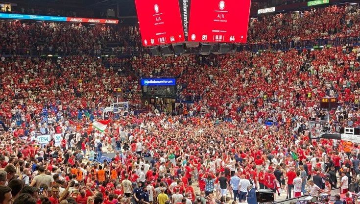 Un'Olimpia stellare in gara sei domina la Virtus e conquista il 29esimo scudetto