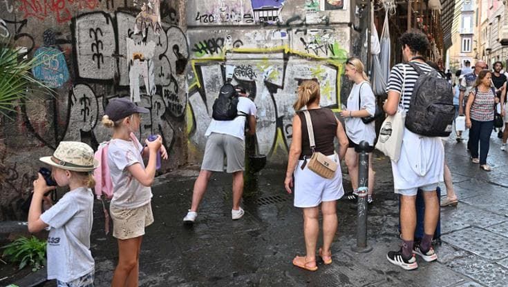 Campania, torna il super caldo fino a sabato: temperature più alte di 6 gradi
