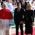 Papa Leone XIV in Francia | Macron e Brigitte accolgono il pontefice all’aeroporto di Orly