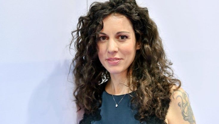 La scrittrice Silvia Avallone e il disagio degli studenti: "All'università ci univa la voglia di futuro, ora invece l'ansia ti toglie l'orizzonte"