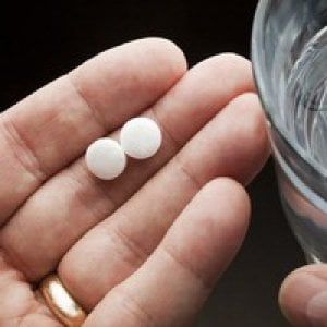 Tumori: mi difendo con aghi, tai-chi e tisana di cannabis