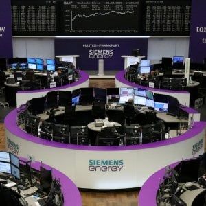 Le Borse di oggi, 29 settembre. I mercati si prendono una pausa dopo il rally. Forte calo del petrolio