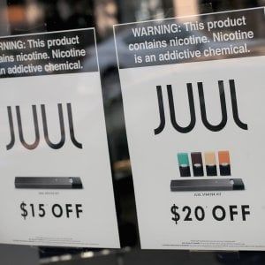 Marlboro punta 12 miliardi sulla sigaretta elettronica Juul. Maxi bonus ai dipendenti