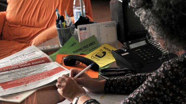Voce Amica Firenze lancia la chat: "Nuovo servizio per accogliere le esigenze dei più giovani"