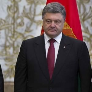 Missione di Renzi prima a Kiev e poi a Mosca. Vescovi ucraini: "Abbiamo invitato il papa"
