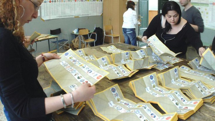 Sondaggio: senza maggioranze è meglio ritornare alle urne 