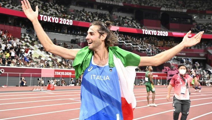 Gianmarco Tamberi, ecco chi è il vincitore del salto in alto alle Olimpiadi di Tokyo 2020