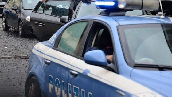 Catania, operazione antidroga della polizia: 14 misure cautelari