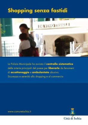 Ischia dichiara guerra all’accattonaggio: una task force per difendere i turisti durante lo shopping