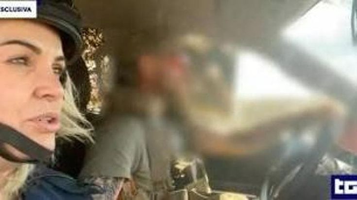 Premiata a Fossoli l’inviata Rai nel Kursk. Mosca tuona: “Un’offesa alla memoria”