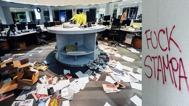 Assalto alla Stampa e tafferugli: sei minorenni vicini a Askatasuna ai “domiciliari”