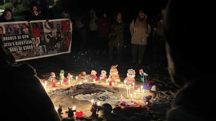 Strage Cutro, alla veglia assente la politica: “Non dimenticare significa evitare che si ripeta”