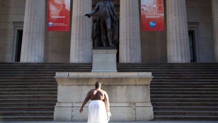 Nona Faustine: "Io artista nuda contro il potere bianco" 