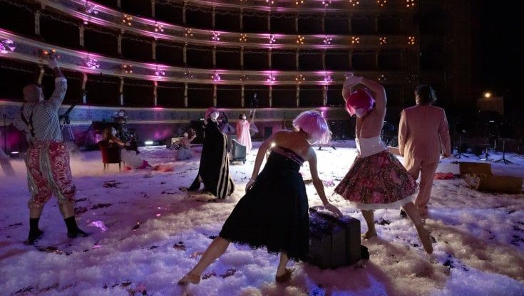 Un teatro sotto la neve: il paesaggio dell'anima di Johannes Erath