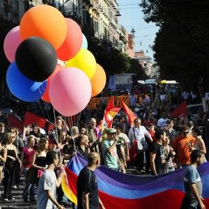 Matrimoni gay, via alle trascrizioni: Roberto e Miguel la prima coppia