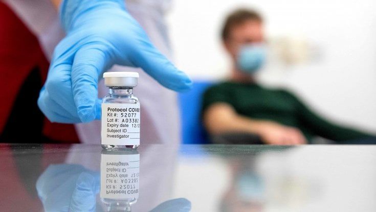 Vaccino AstraZeneca molti sì al richiamo ma c’è chi non ci sta 