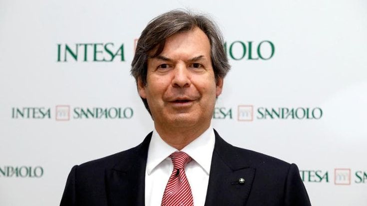 Intesa Sanpaolo, risultati migliori del previsto. L’utile sarà sopra 8,5 miliardi nel 2024 e 2025