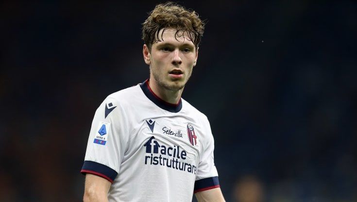 Bologna, Skov Olsen in prestito a gennaio. Ipotesi scambio Santander-Lapadula